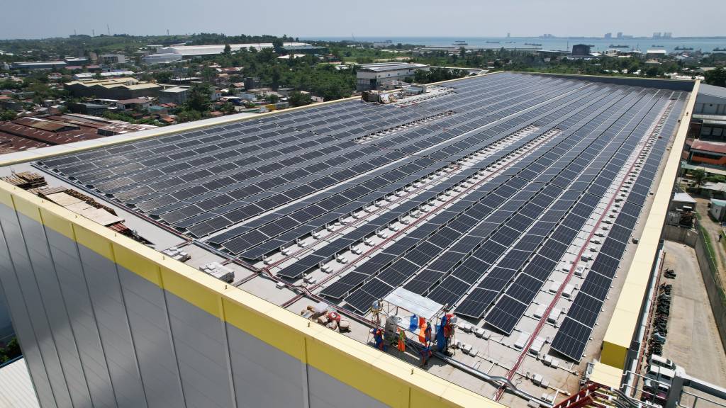 commercial buildings with solar panels
